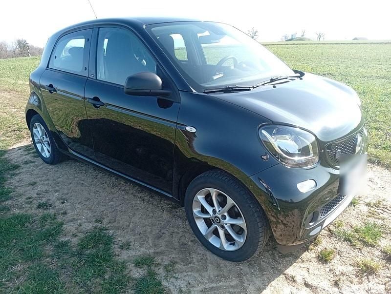 Gebraucht Smart ForFour Electric Drive Passion 60 kW (82 PS) 2018 Schwarz Kleinwagen