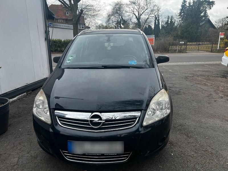 Gebraucht Opel Zafira 140 PS (102 kW) 2008 Silber Van / Kleinbus