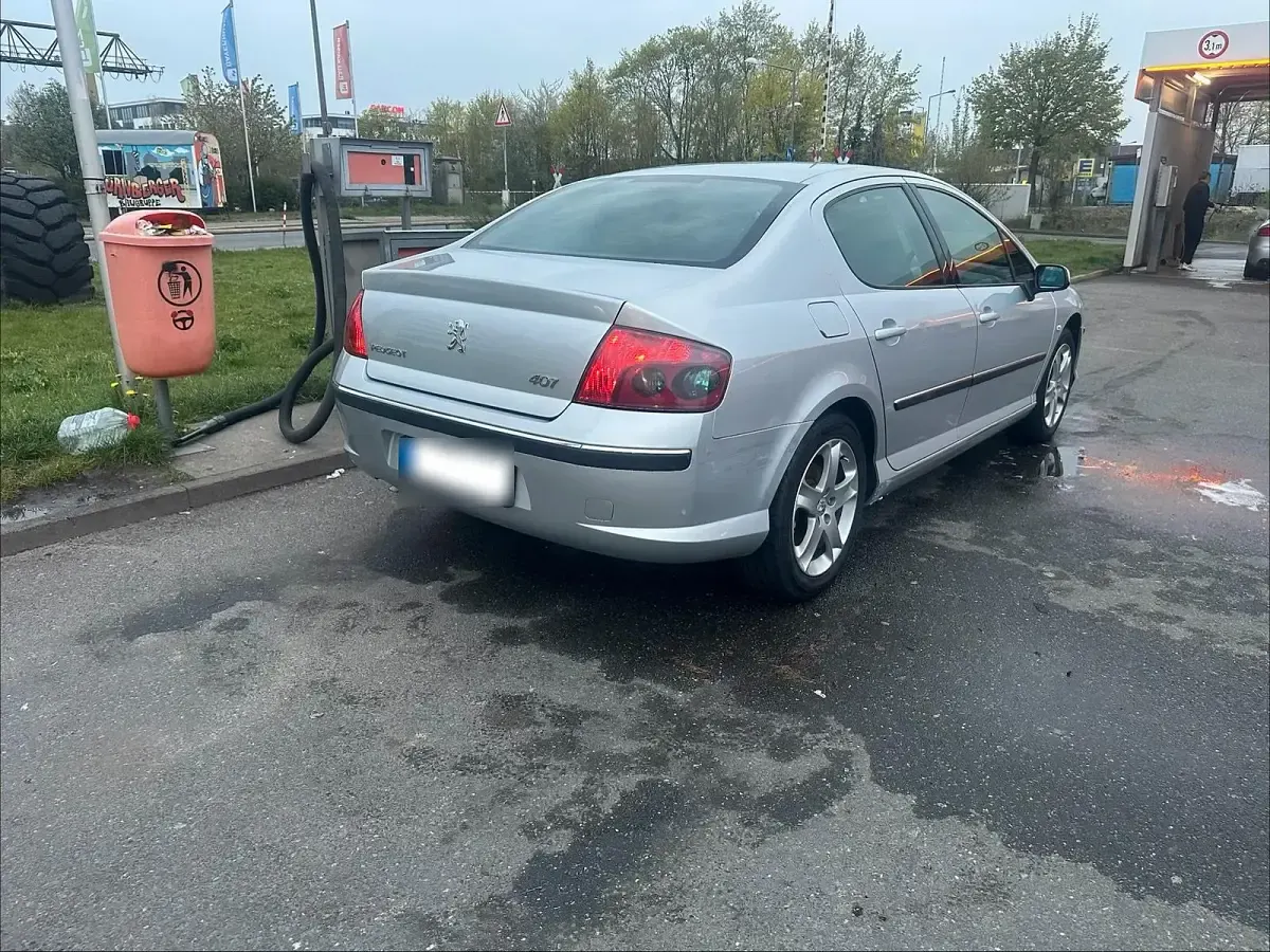 Gebraucht Peugeot 407 130 PS (95 kW) 2005 Grau Limousine