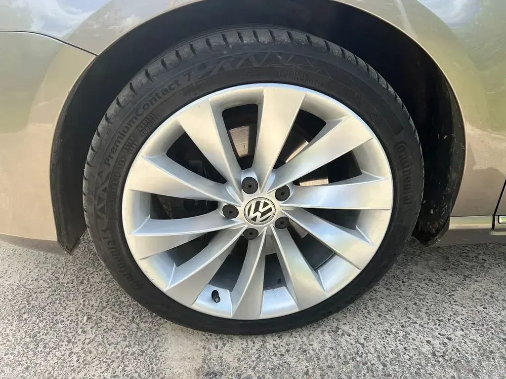 Gebraucht VW Passat Highline 170 PS (125 kW) 2011 Braun Kombi