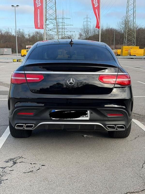 Gebraucht Mercedes GLE350 258 PS (189 kW) 2017 Schwarz Coupé