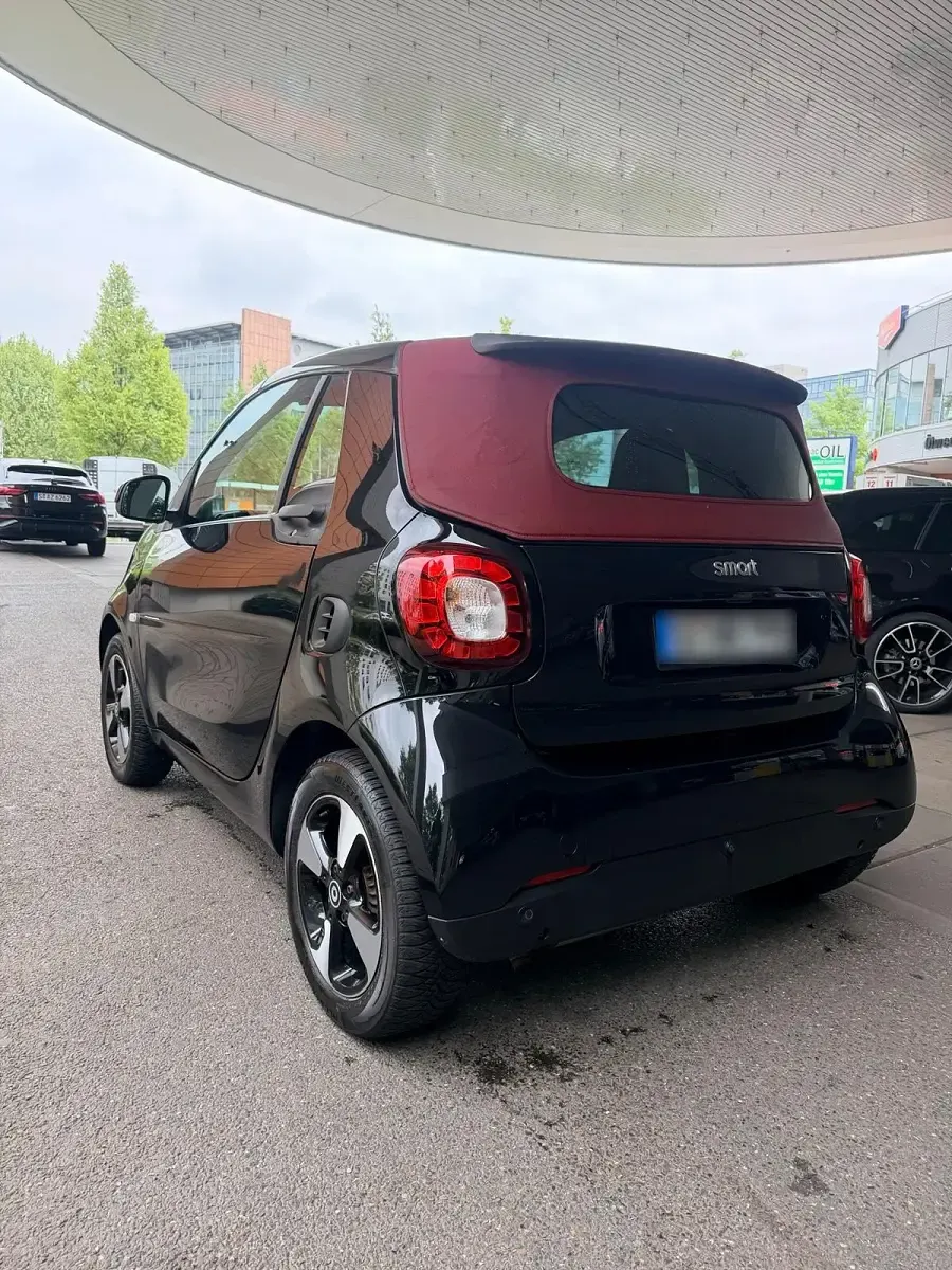 Usata Smart ForTwo Cabrio Prime 90 CV (66 kW) 2017 Nero Cabrio