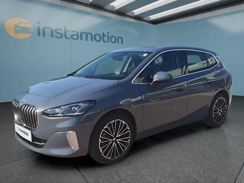 Grau Gebraucht 2024 BMW 218 Active Tourer Van / Kleinbus | 30.699 € (Fairer Preis) - Bild 1/4