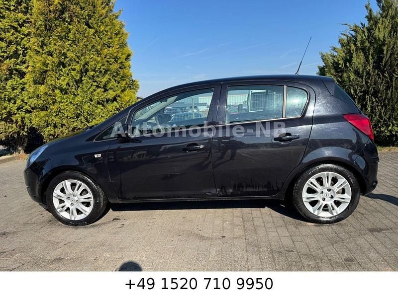 Gebraucht Opel Corsa Innovation 90 PS (66 kW) 2009 Schwarz Kleinwagen