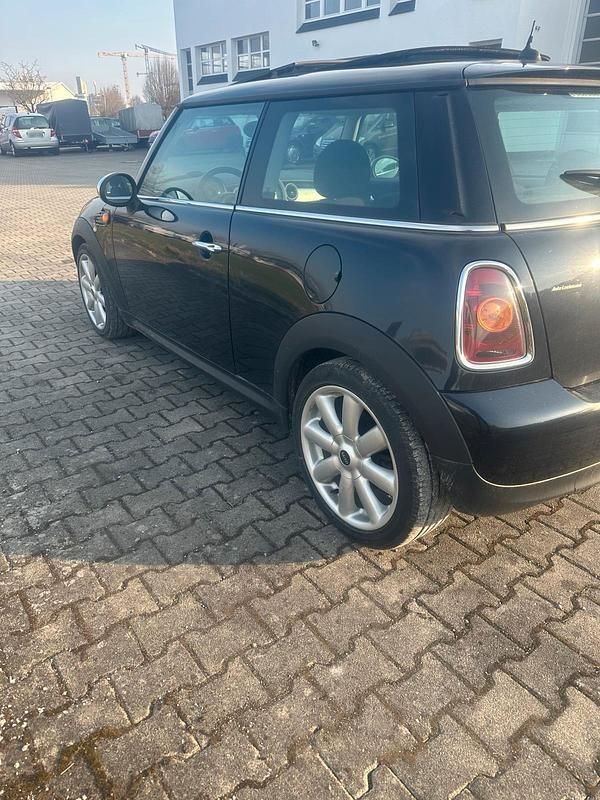 Gebraucht Mini Cooper 120 PS (88 kW) 2008 Schwarz Kleinwagen