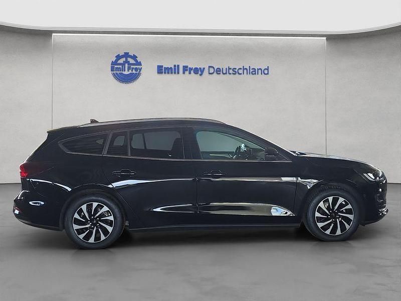 Gebraucht Ford Focus Titanium 116 PS (85 kW) 2025 Schwarz Kombi