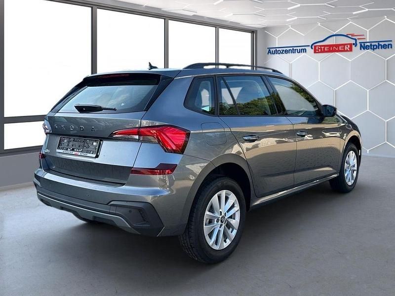 Neu Skoda Kamiq Selection 116 PS (85 kW) 2026 Grau SUV