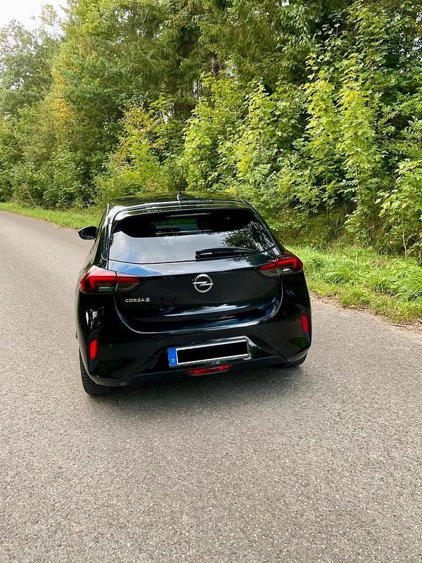 Gebraucht Opel Corsa-e 100 kW (136 PS) 2023 Schwarz Kleinwagen