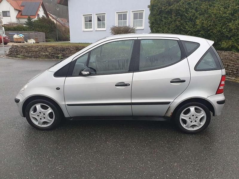 Gebraucht Mercedes A140 Classic 82 PS (60 kW) 2004 Silber Limousine