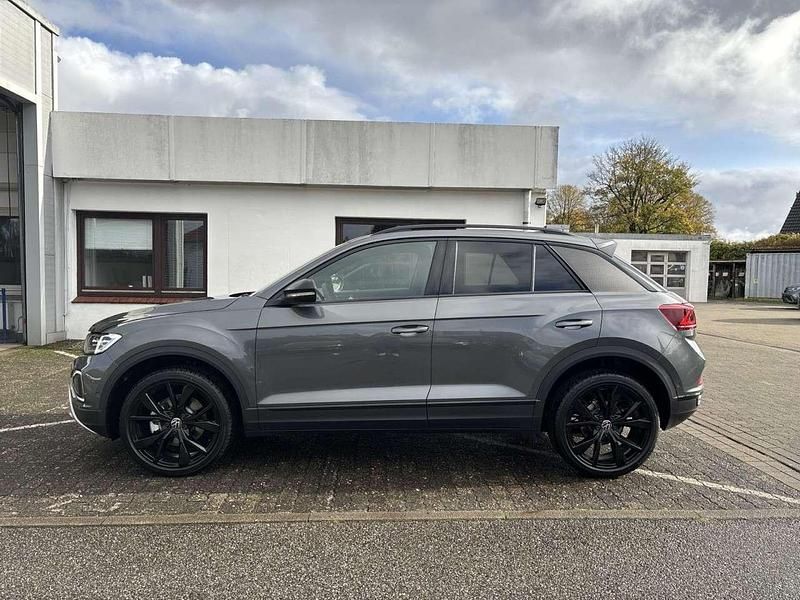 Neu VW T-Roc 150 PS (110 kW) 2025 Indiumgrau SUV