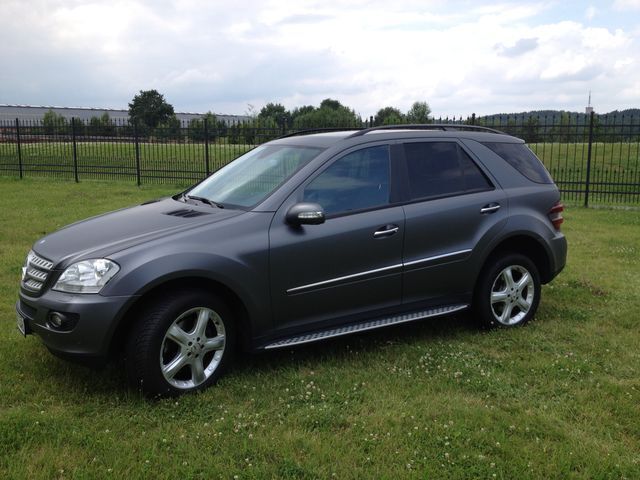 Gebraucht Mercedes ML420 306 PS (225 kW) 2007 Silber metallic SUV