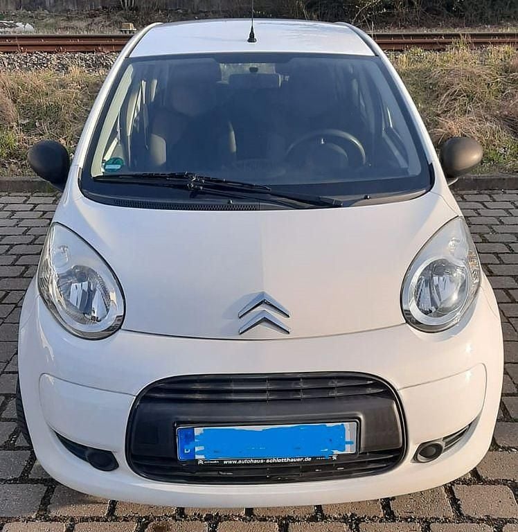 Weiß Gebraucht 2010 Citroën C1 Advance Kleinwagen | 1.600 € (Superpreis) - Bild 1/4