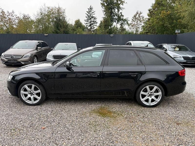 Gebraucht Audi A4 Advanced 177 PS (130 kW) 2014 Schwarz Limousine