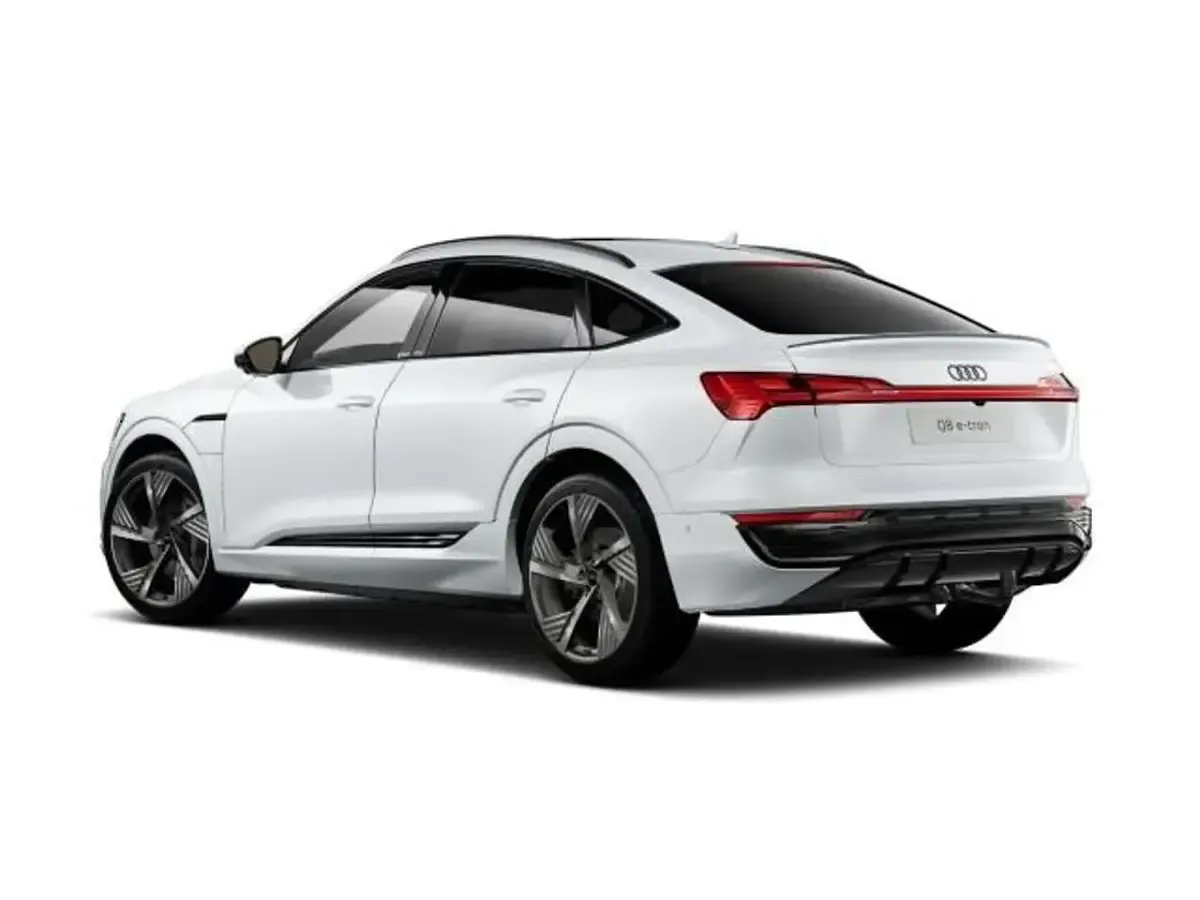 Gebraucht Audi Q8 e-tron S-Line 300 kW (408 PS) 2023 Gletscherweiß metallic SUV