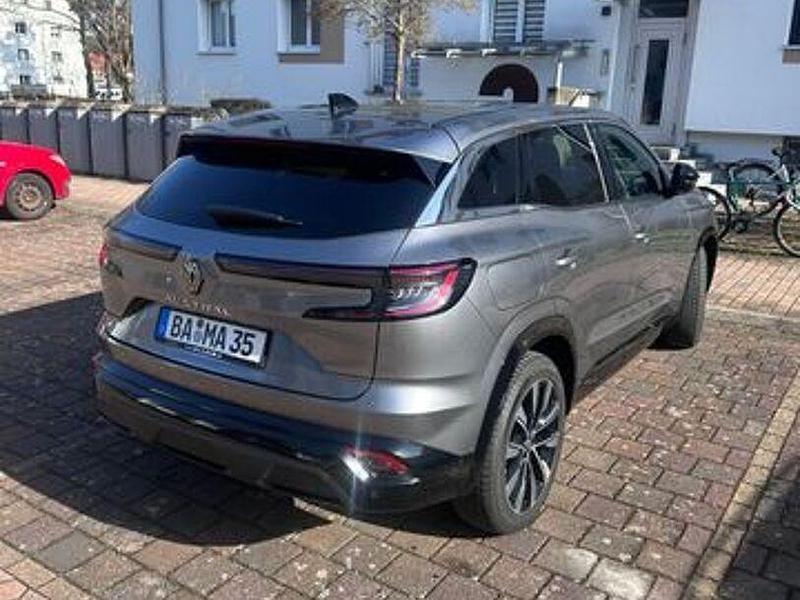 Gebraucht Renault Austral Techno 158 PS (116 kW) 2025 Grau (metallic) SUV
