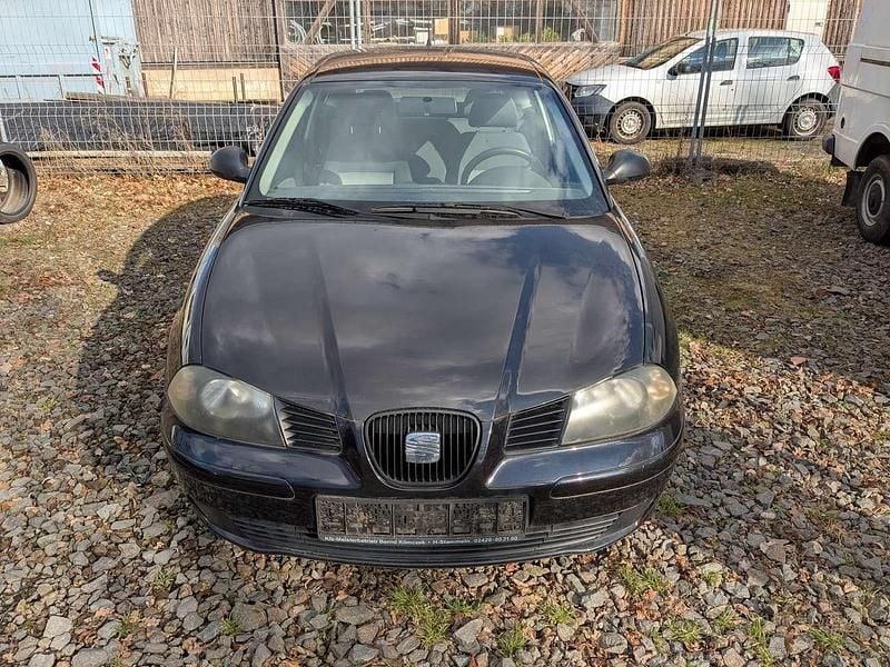 Gebraucht Seat Ibiza 75 PS (55 kW) 2004 Schwarz Limousine