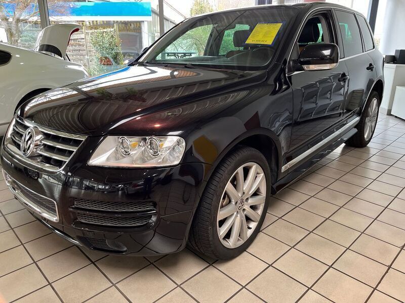 Schwarz Gebraucht 2007 VW Touareg Executive SUV | 41.500 € - Bild 1/4