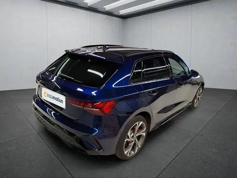 Gebraucht Audi A3 Sportback e-tron 272 PS (200 kW) 2025 Blau Kleinwagen