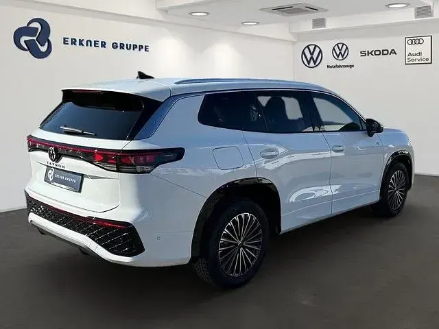 Gebraucht VW Tayron R-line 193 PS (141 kW) 2025 Pure white SUV