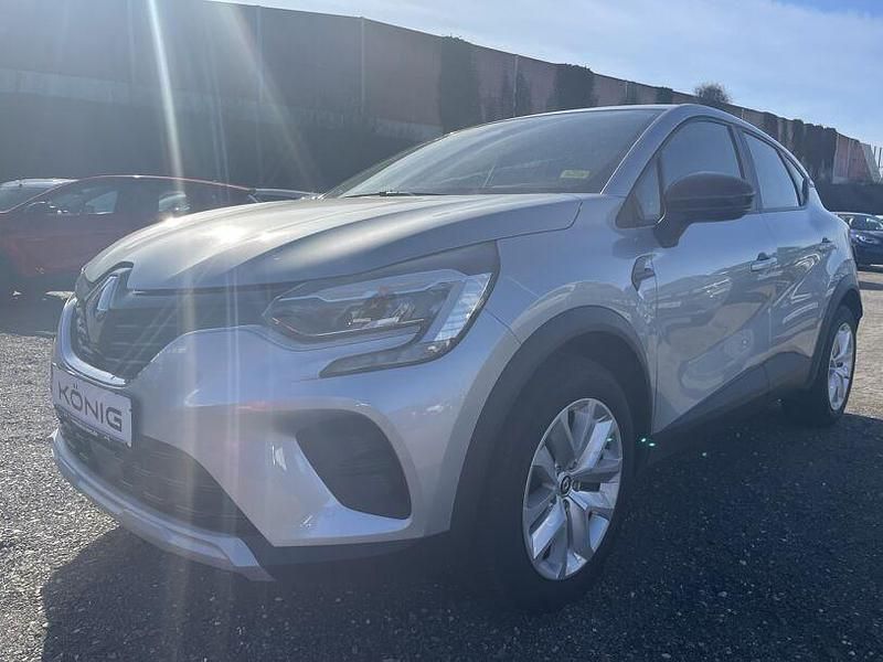 Silber Gebraucht 2024 Renault Captur Evolution SUV | 21.998 € (Fairer Preis) - Bild 1/3