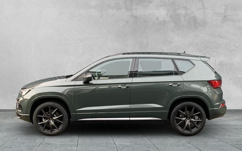 Neu Cupra Ateca 190 PS (139 kW) 2025 Grün SUV