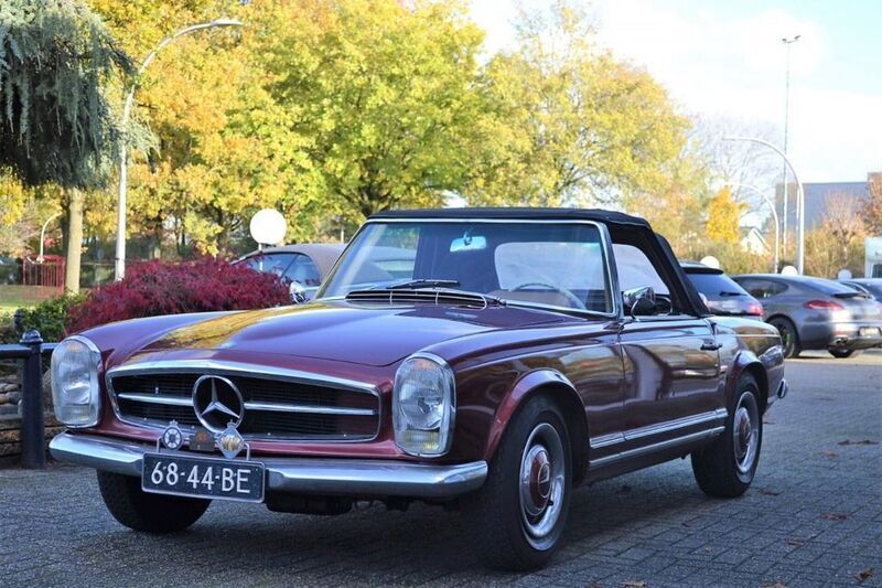 Rot Gebraucht 1965 Mercedes 230 Cabrio | 89.750 € - Bild 1/4