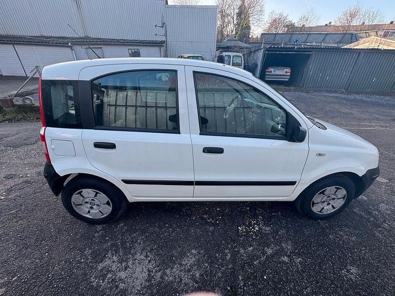 Gebraucht Fiat Panda Active 54 PS (39 kW) 2009 Weiß Limousine