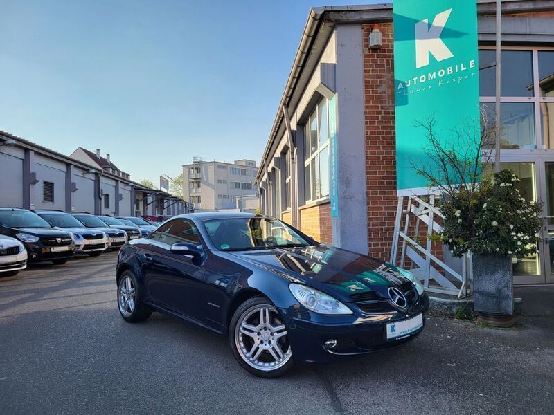 Blau Gebraucht 2008 Mercedes SLK200 Cabrio | 11.980 € (Fairer Preis) - Bild 1/4