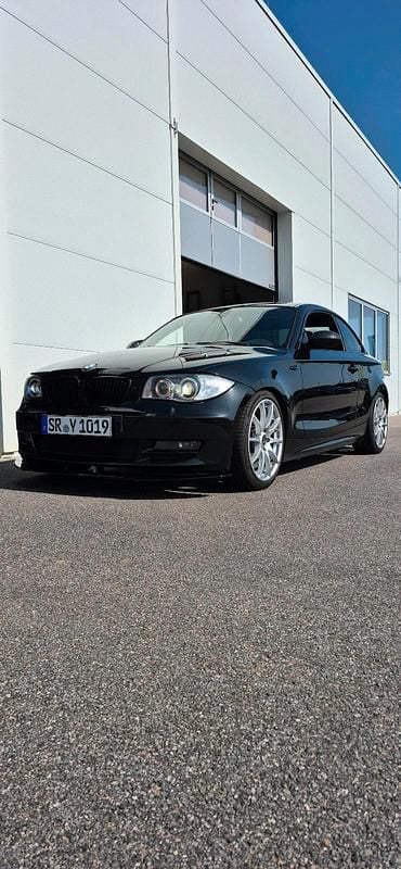 Gebraucht BMW 120 Coupé 177 PS (130 kW) 2008 Schwarz Coupé