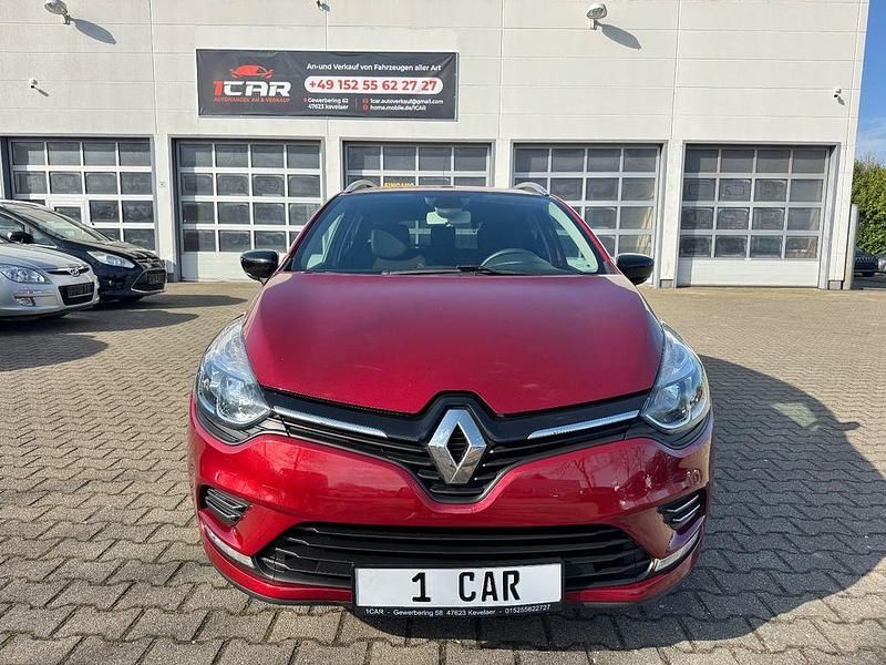 Gebraucht Renault Clio IV LIMITED 90 PS (66 kW) 2018 Rot Limousine