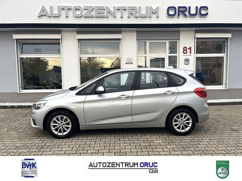 Silber Gebraucht 2016 BMW 216 Active Tourer Advantage Van / Kleinbus | 10.980 € (Fairer Preis) - Bild 1/4