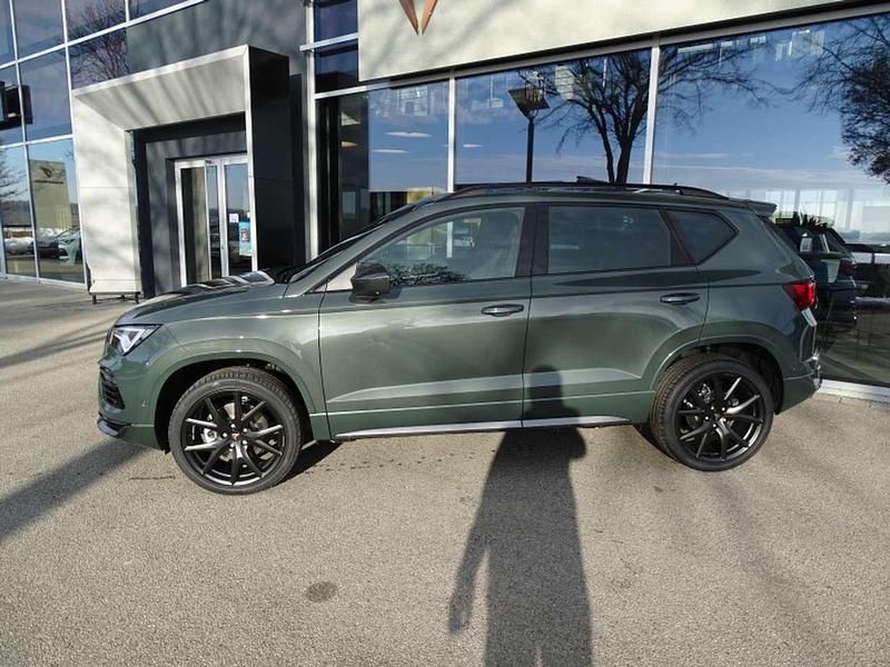 Neu Cupra Ateca 150 PS (110 kW) 2026 Dark forest grün (metallic) SUV