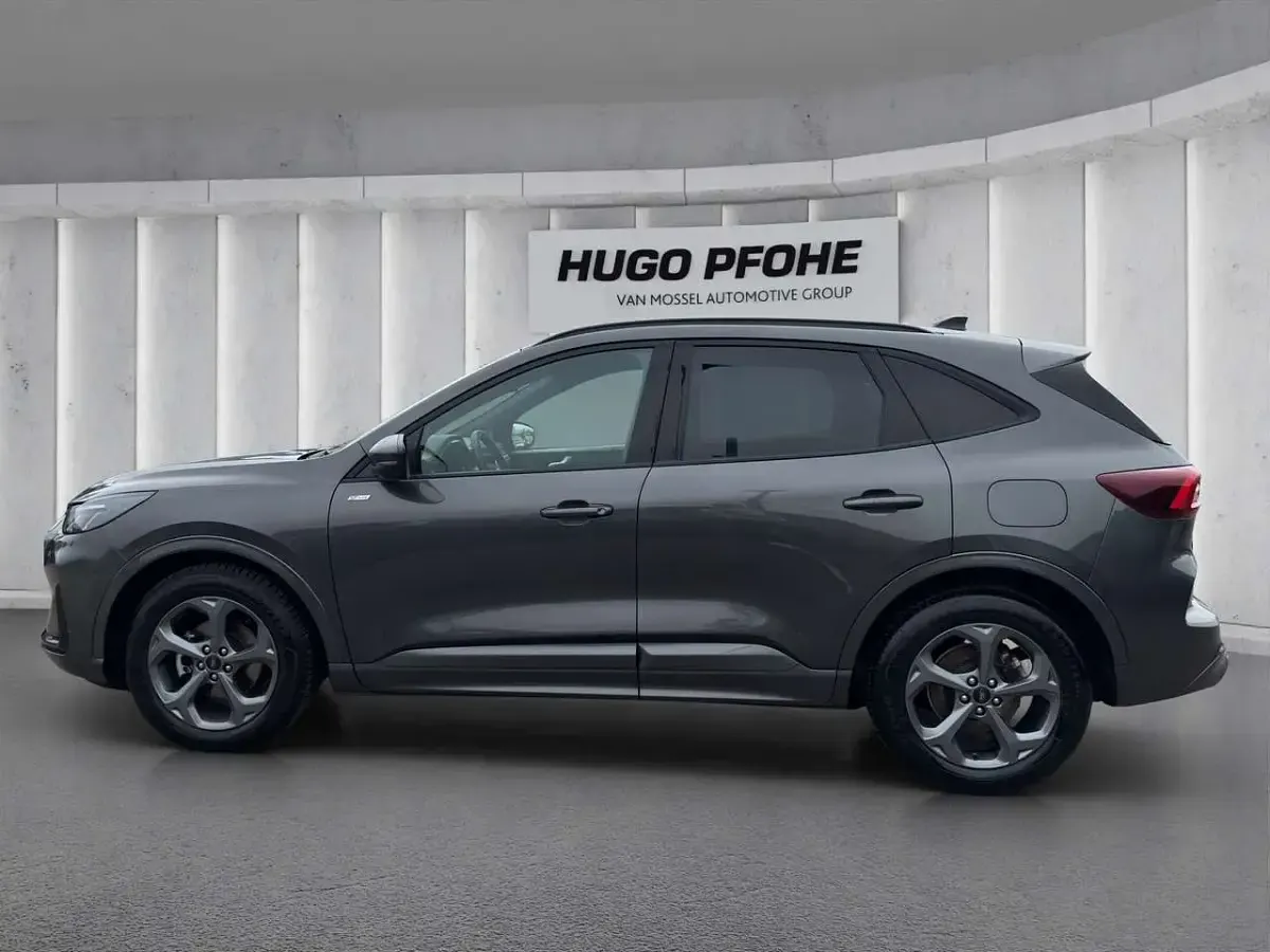 Gebraucht Ford Kuga ST-Line 186 PS (136 kW) 2025 Grau SUV