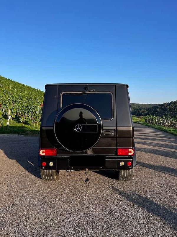 Gebraucht Mercedes G350 211 PS (155 kW) 2012 Schwarz SUV