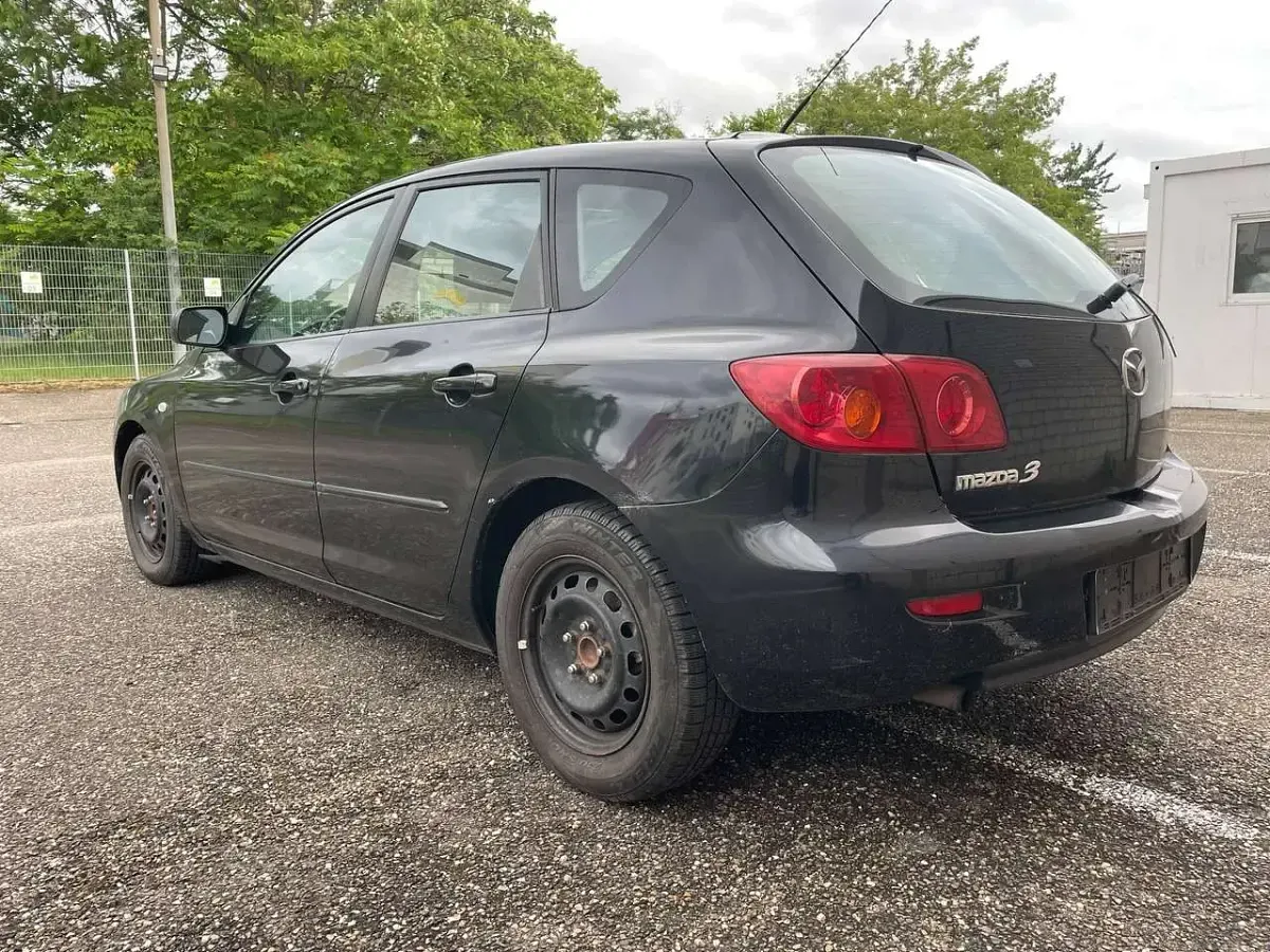 Gebraucht Mazda 3 105 PS (77 kW) 2004 Other Limousine