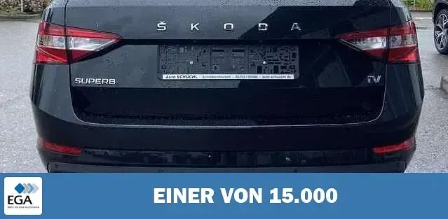 Gebraucht Skoda Superb 218 PS (160 kW) 2023 Schwarz metallic Kombi