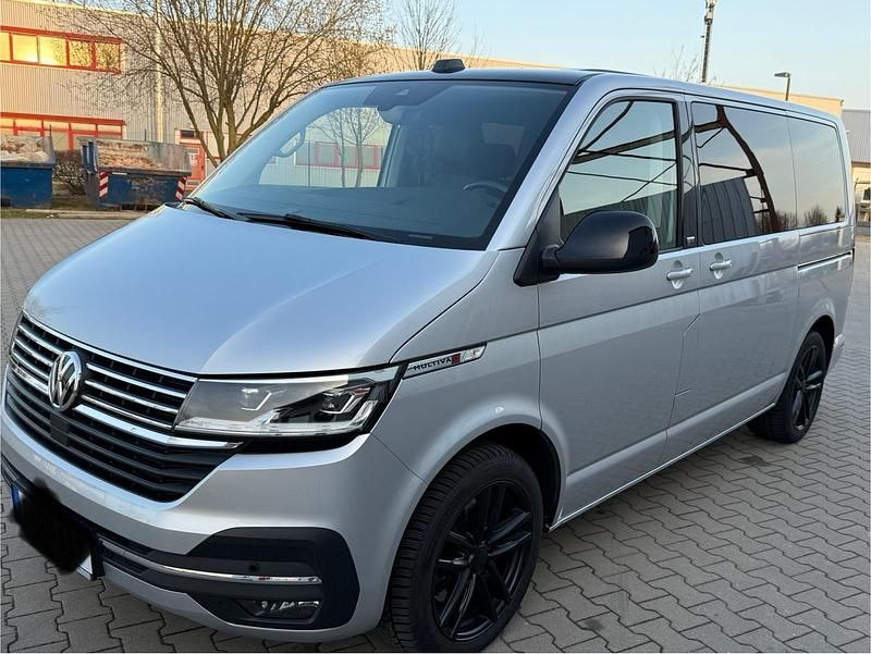 Gebraucht VW Multivan Comfortline 204 PS (150 kW) 2021 Silber Van