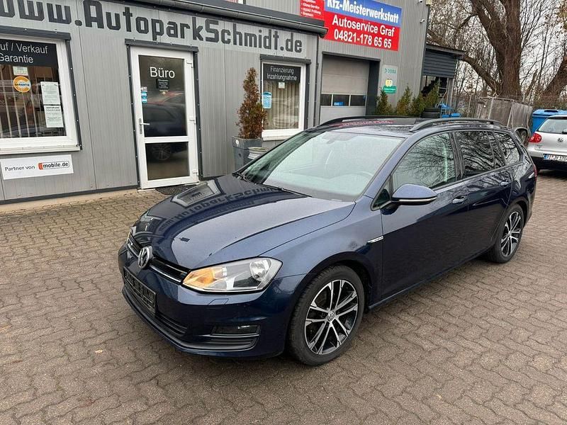 Blau Gebraucht 2016 VW Golf VII Kombi | 10.299 € (Fairer Preis) - Bild 1/4