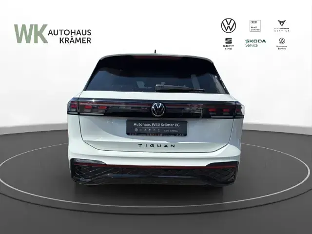 Gebraucht VW Tiguan R 272 PS (200 kW) 2026 Weiß SUV