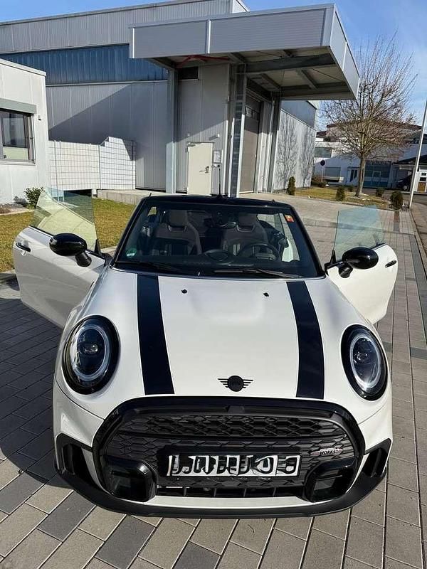 Gebraucht Mini Cooper Cabriolet 136 PS (100 kW) 2023 Weiß Cabrio