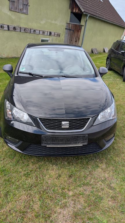 Mythos schwarz Gebraucht 2017 Seat Ibiza Reference Limousine | 6.999 € (Fairer Preis) - Bild 1/4