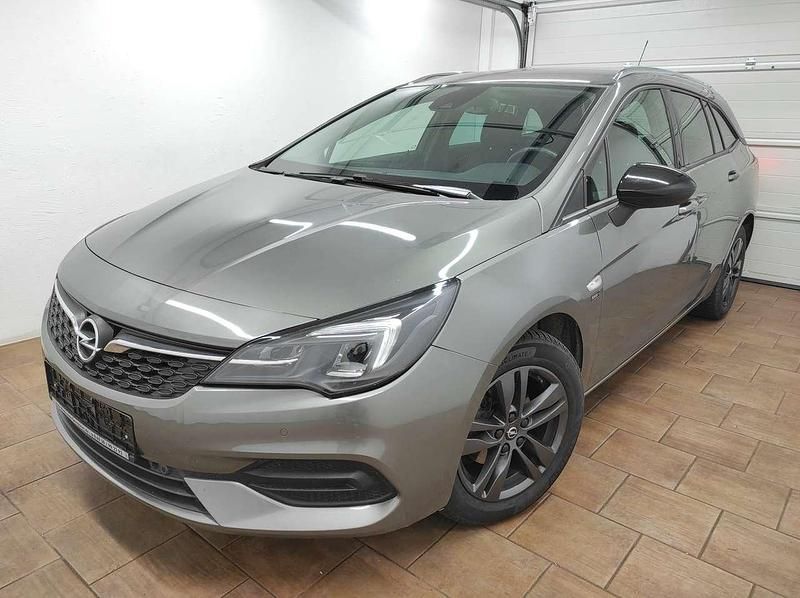 Quarz grau Gebraucht 2020 Opel Astra Kombi | 12.499 € (Fairer Preis) - Bild 1/4