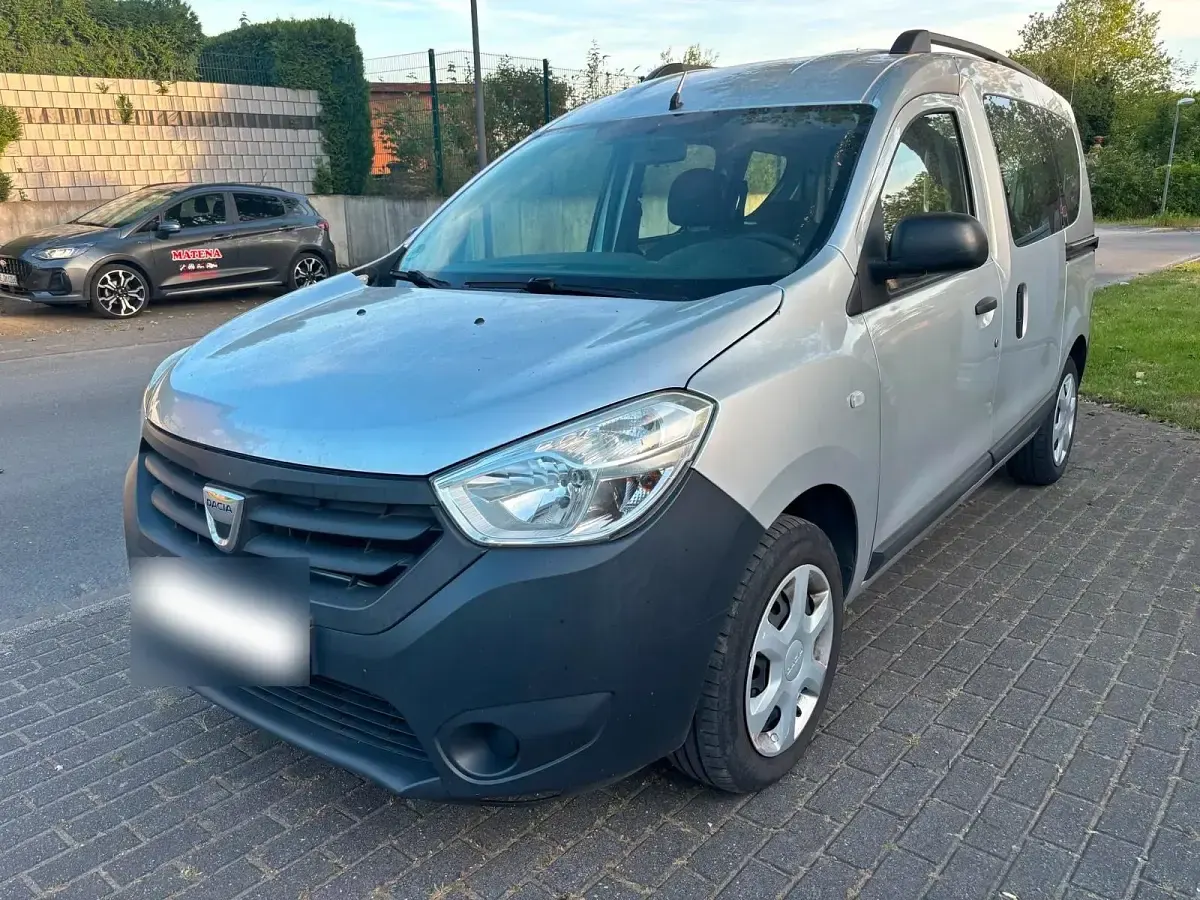 Gebraucht Dacia Dokker 115 PS (84 kW) 2013 Van / Kleinbus