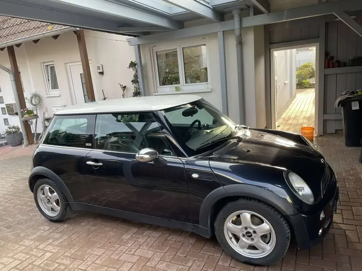 Gebraucht Mini Cooper 116 PS (85 kW) 2006 Schwarz Kleinwagen