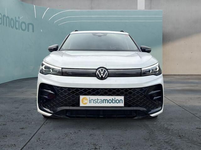 Gebraucht VW Tiguan Pro 150 PS (110 kW) 2024 Weiß SUV