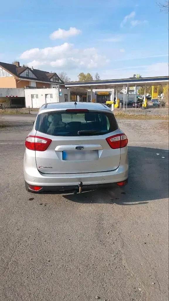 Używany Ford C-MAX 115 KM (84 kW) 2011 Srebrny Minivan