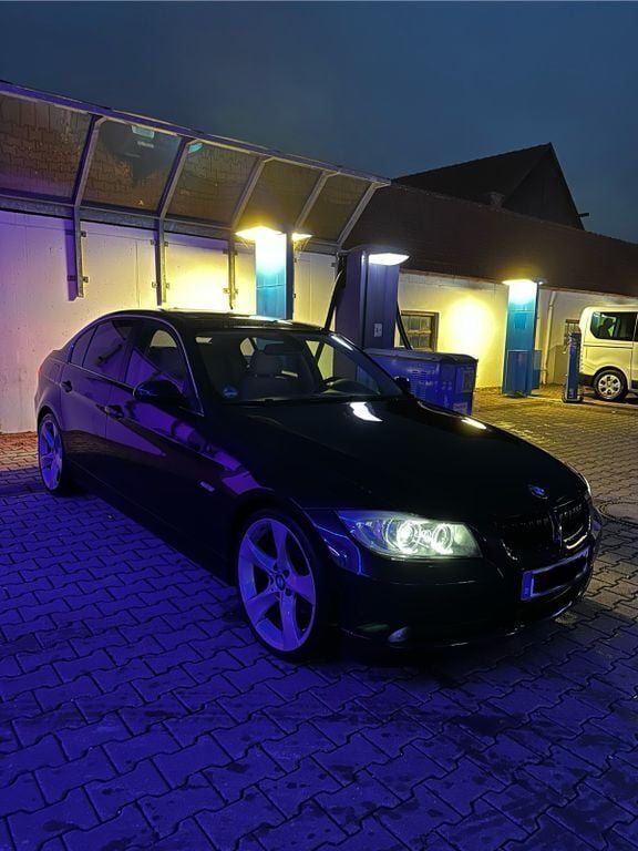 Blau Gebraucht 2007 BMW 325 Limousine | 4.700 € (Fairer Preis) - Bild 1/1