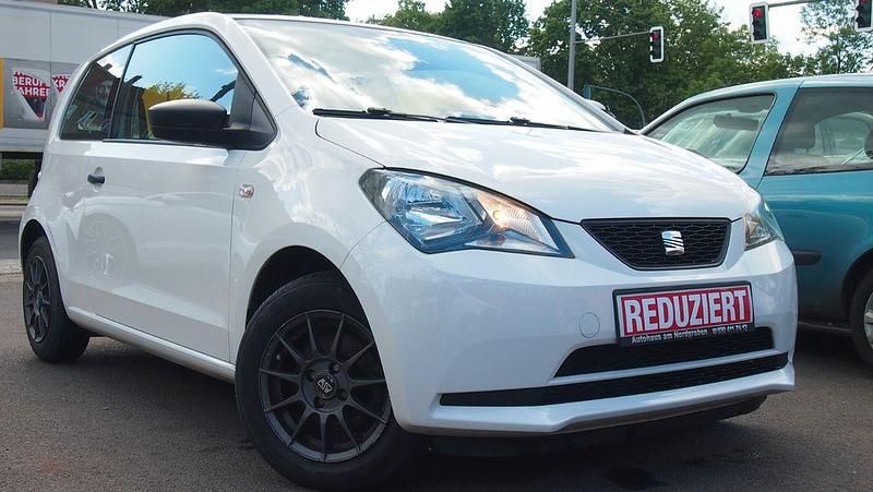 Weiß Gebraucht 2013 Seat Mii Kleinwagen | 5.600 € (Fairer Preis) - Bild 1/4
