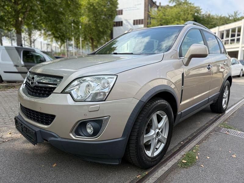 Beige Gebraucht 2011 Opel Antara Cosmo SUV | 3.999 € (Guter Preis) - Bild 1/4