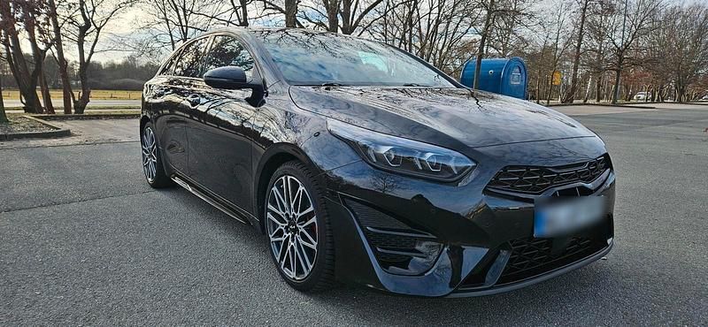 Gebraucht Kia ProCeed GT 204 PS (150 kW) 2022 Schwarz Kombi